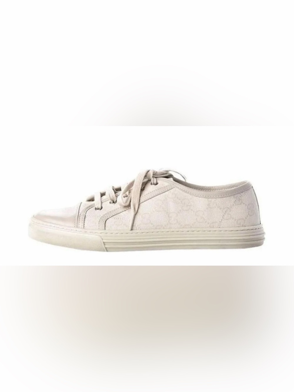 Gucci Low-Top GG Canvas Sneakers in Washed Cream/White
